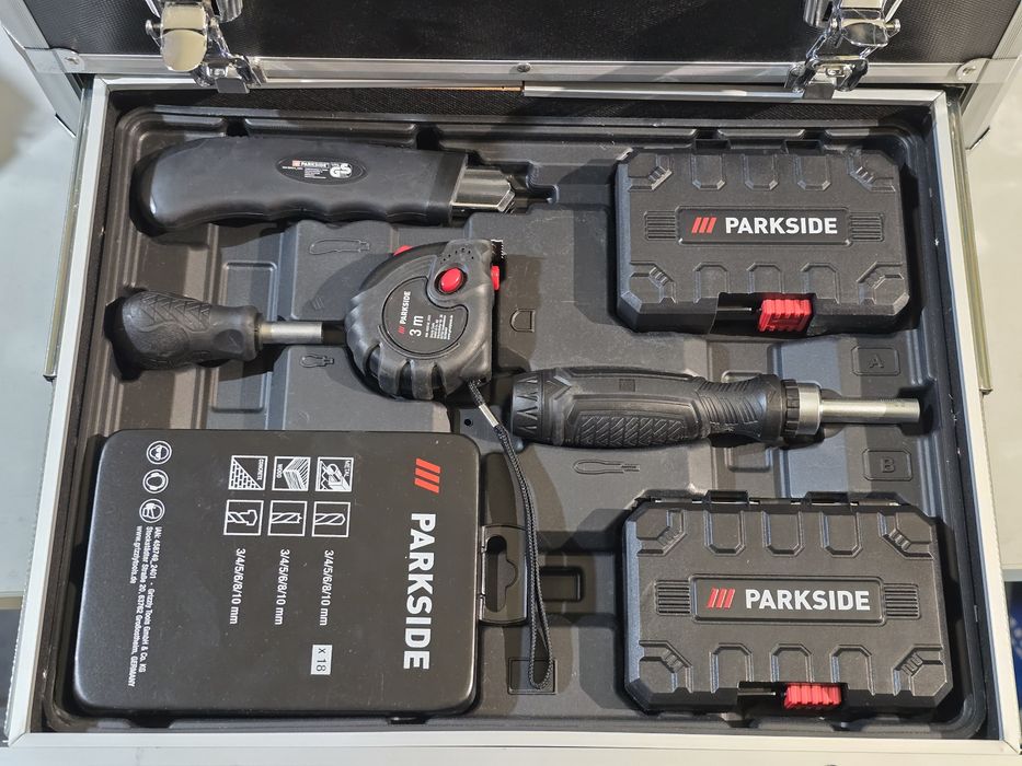 Aparafusadora de percussão Parkside