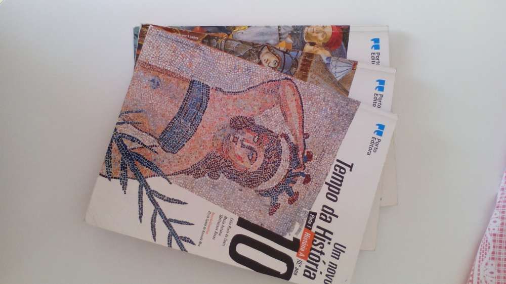Livros escolares 10 ° 11° e 12° anos.