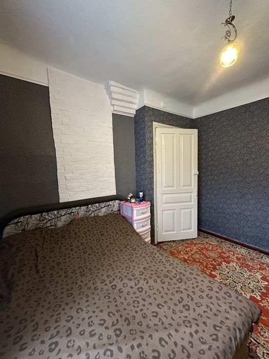 Продам 3-х кімнатну квартиру в Лиманівкі