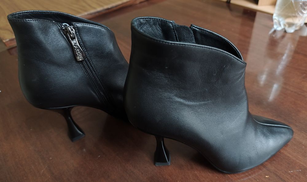 Взуття, осінньо, весняні черевичкивички