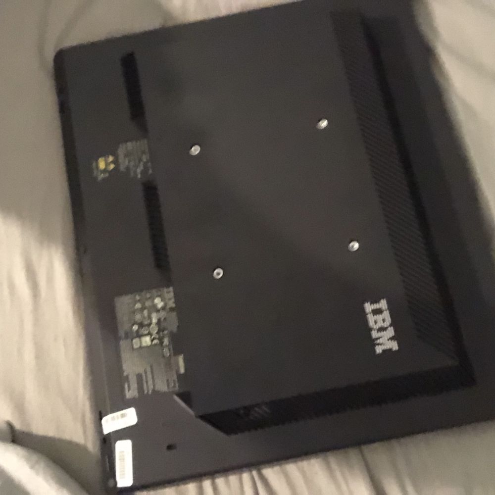 Sprzedam monitor ibm