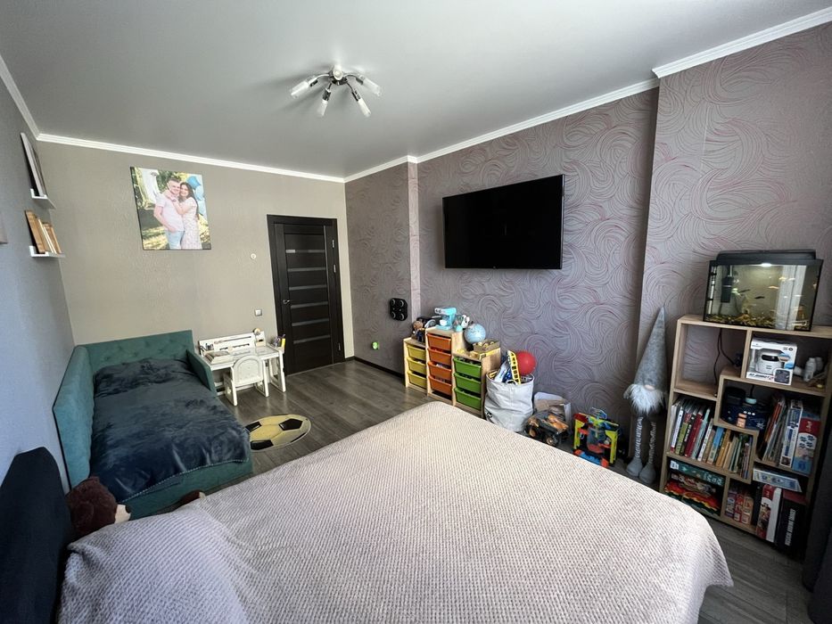 Продаж 1-кв в ЖК «Сонячний»48,7 кв.м,ремонт в будинку ГЕНЕРАТОР,УКРИТЯ