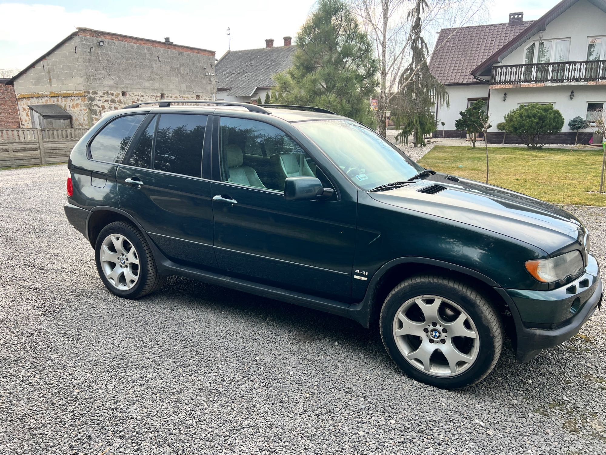 BMW x5 4.4 v8 e53