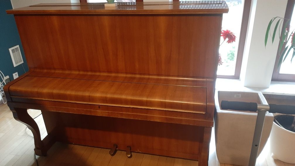 Pianino Lubin ZG