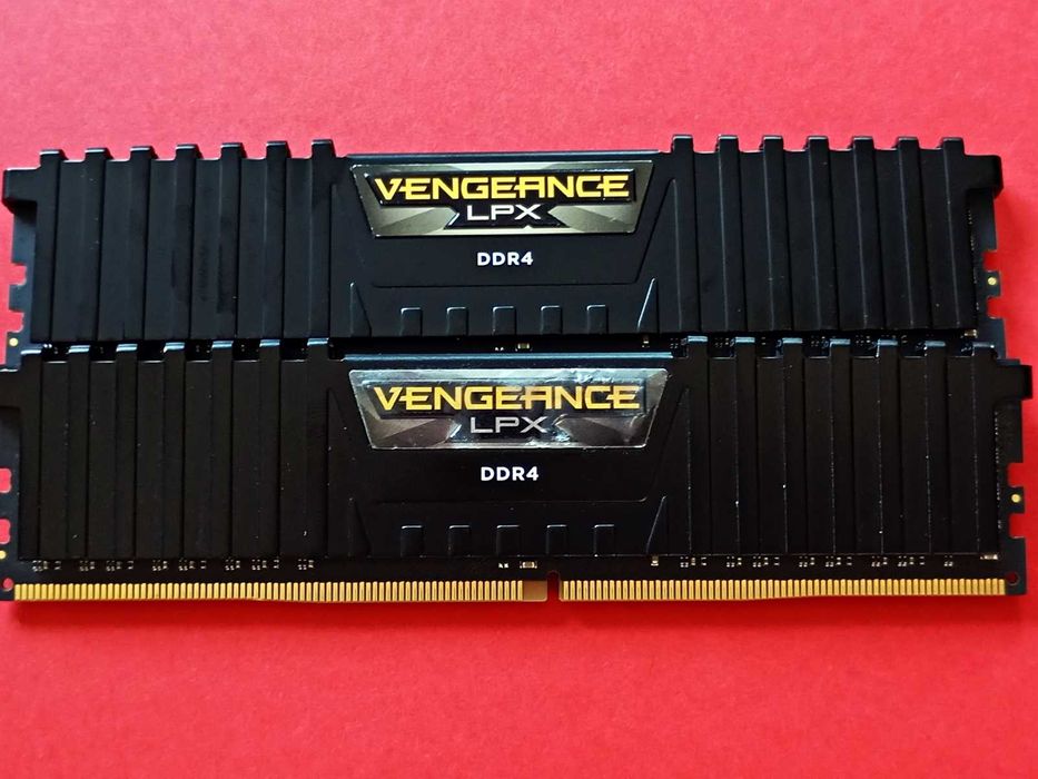 DDR4 32GB CoRsaiR 3600 -Komputer