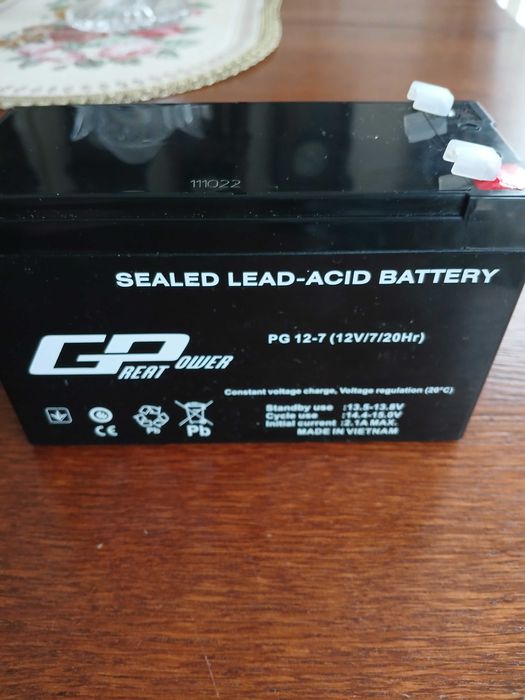 Акумулятор 12 вольт