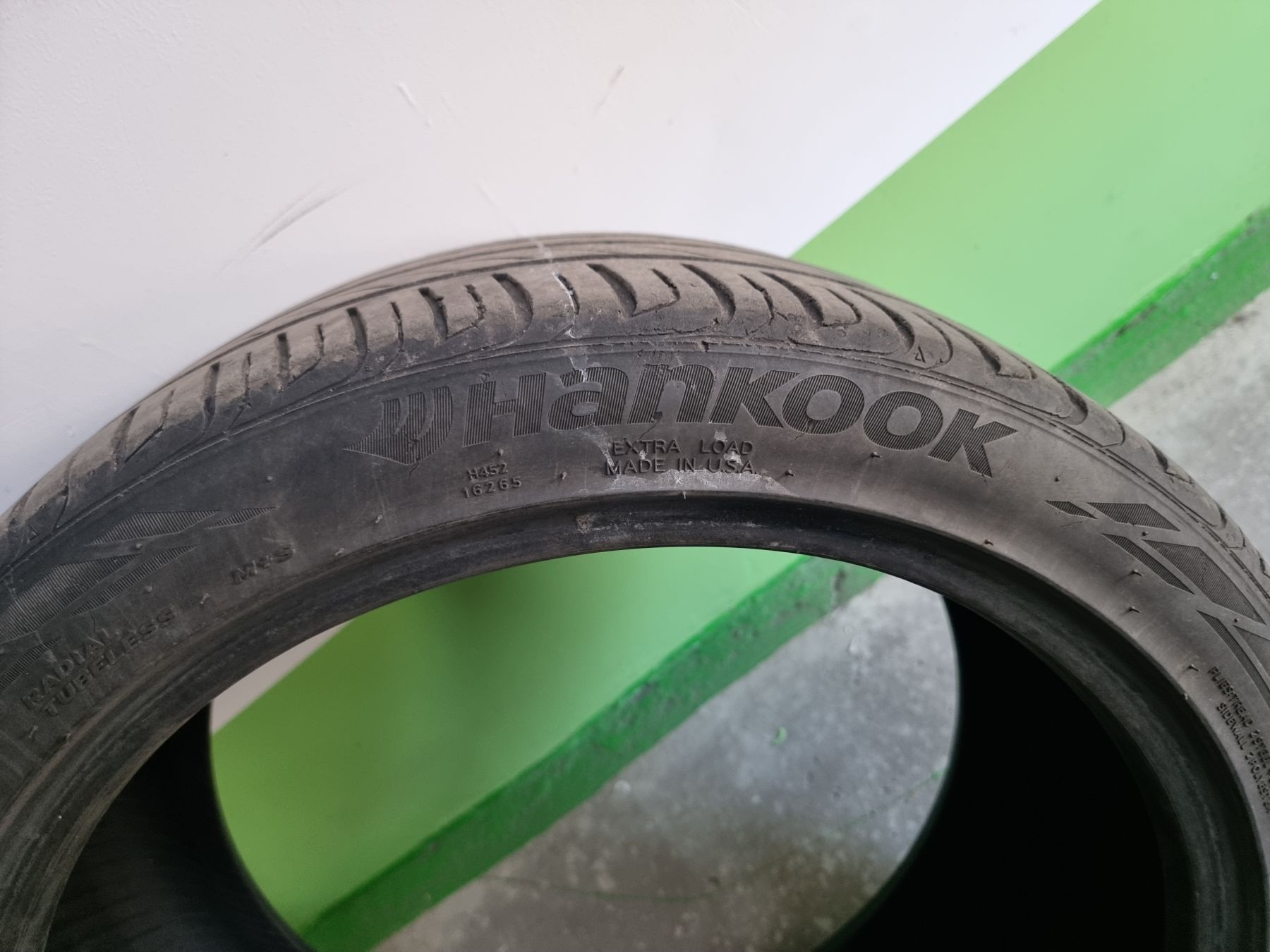 Продам шины Hankook Ventus S1 noble² 235/40zr18.