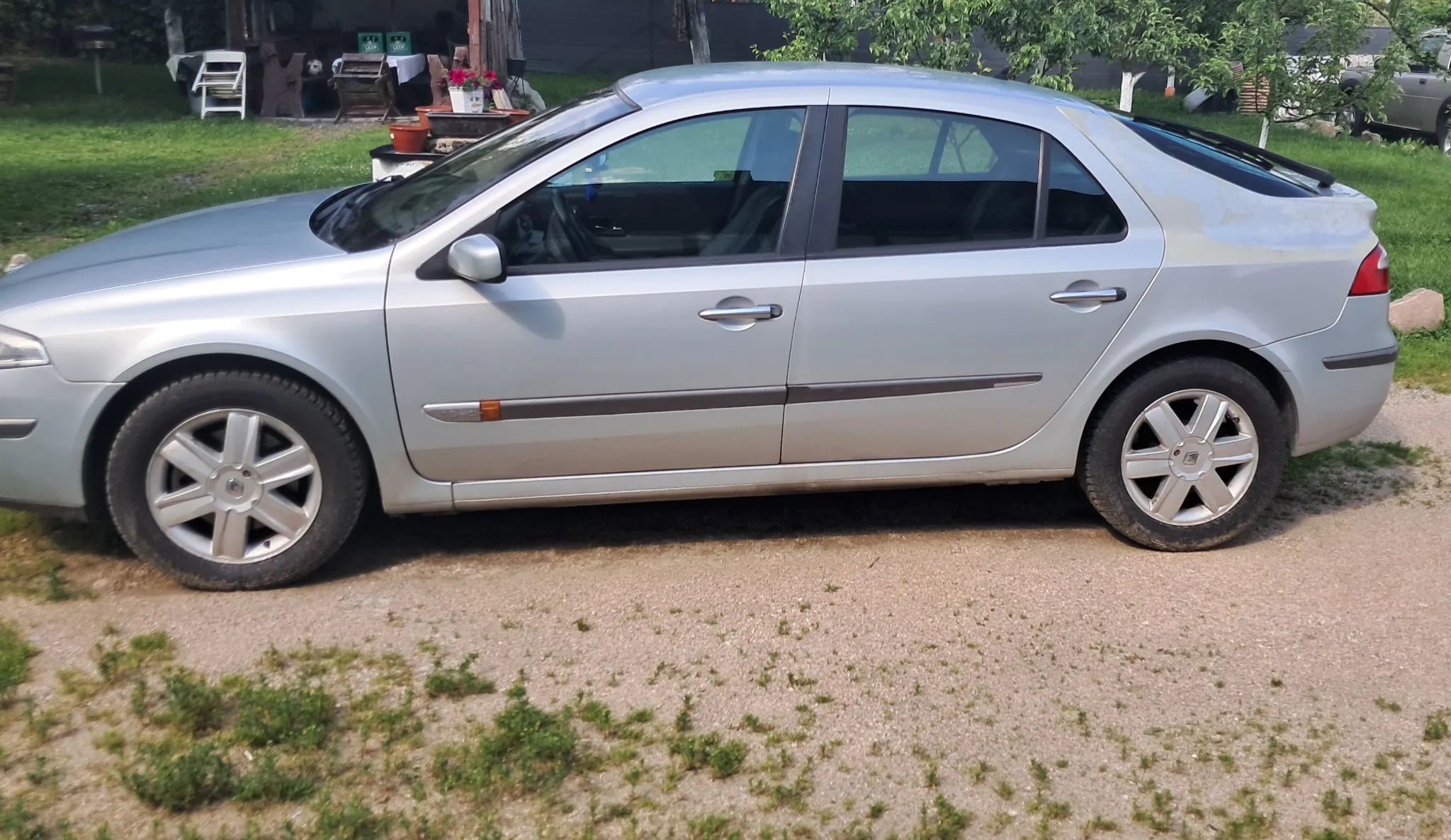Renault Laguna