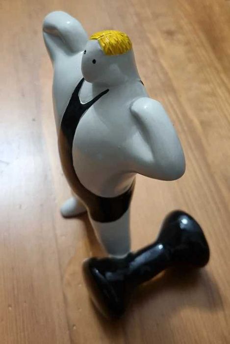 Siłacz/Strong Man, figurka, współczesna forma