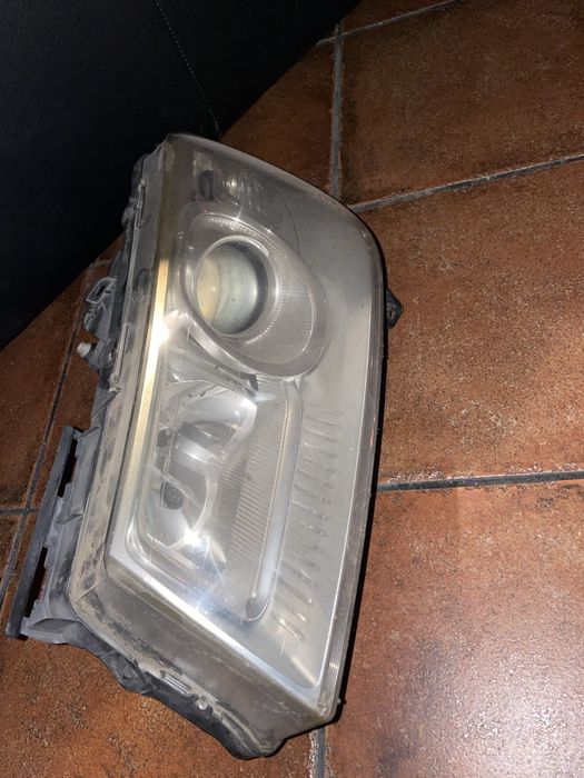 Farol lado do condutor  renaul megane