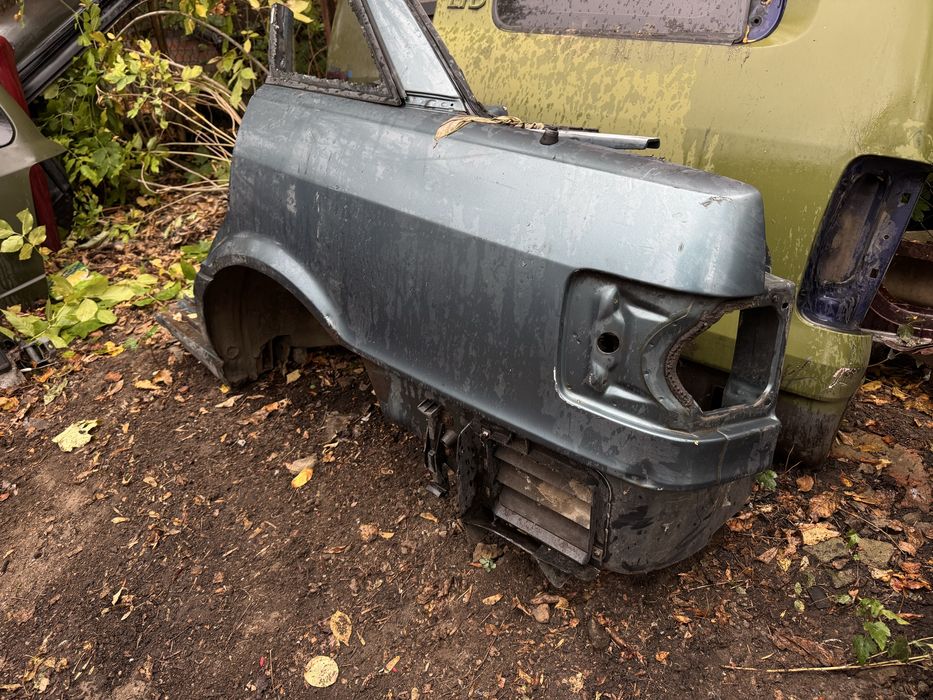 Задні крила Audi 80B3