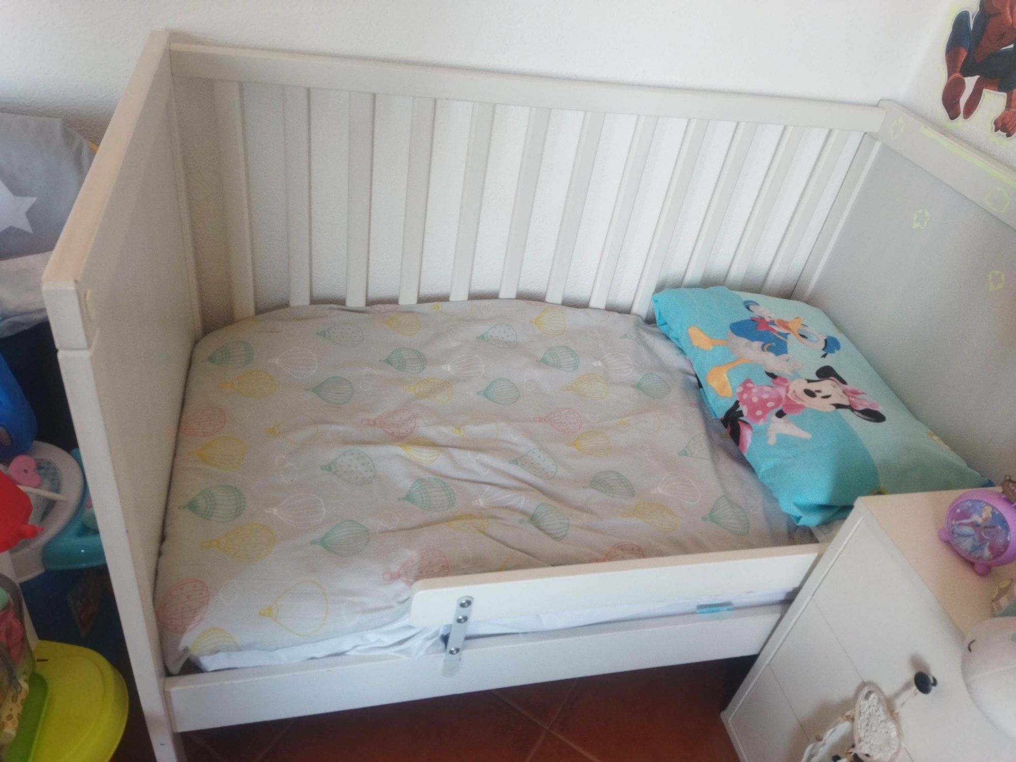 Berço berco cama bebé com colchão, conjunto muito completo