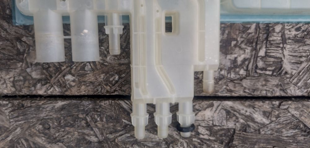 wymiennik Ciepła / zbiornik do zmywarki Siemens Bosh Neff  S9ET1