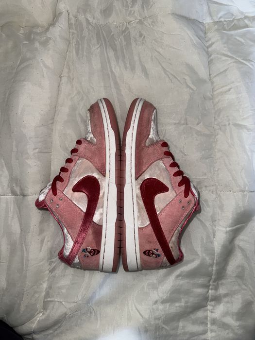 SB Dunk Low StrangeLove