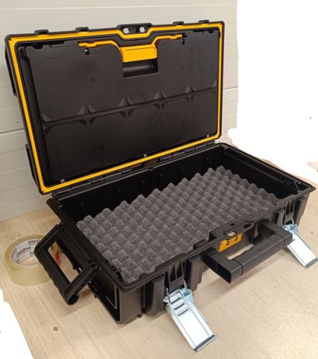 Walizka uniwersalna Though system DeWalt
