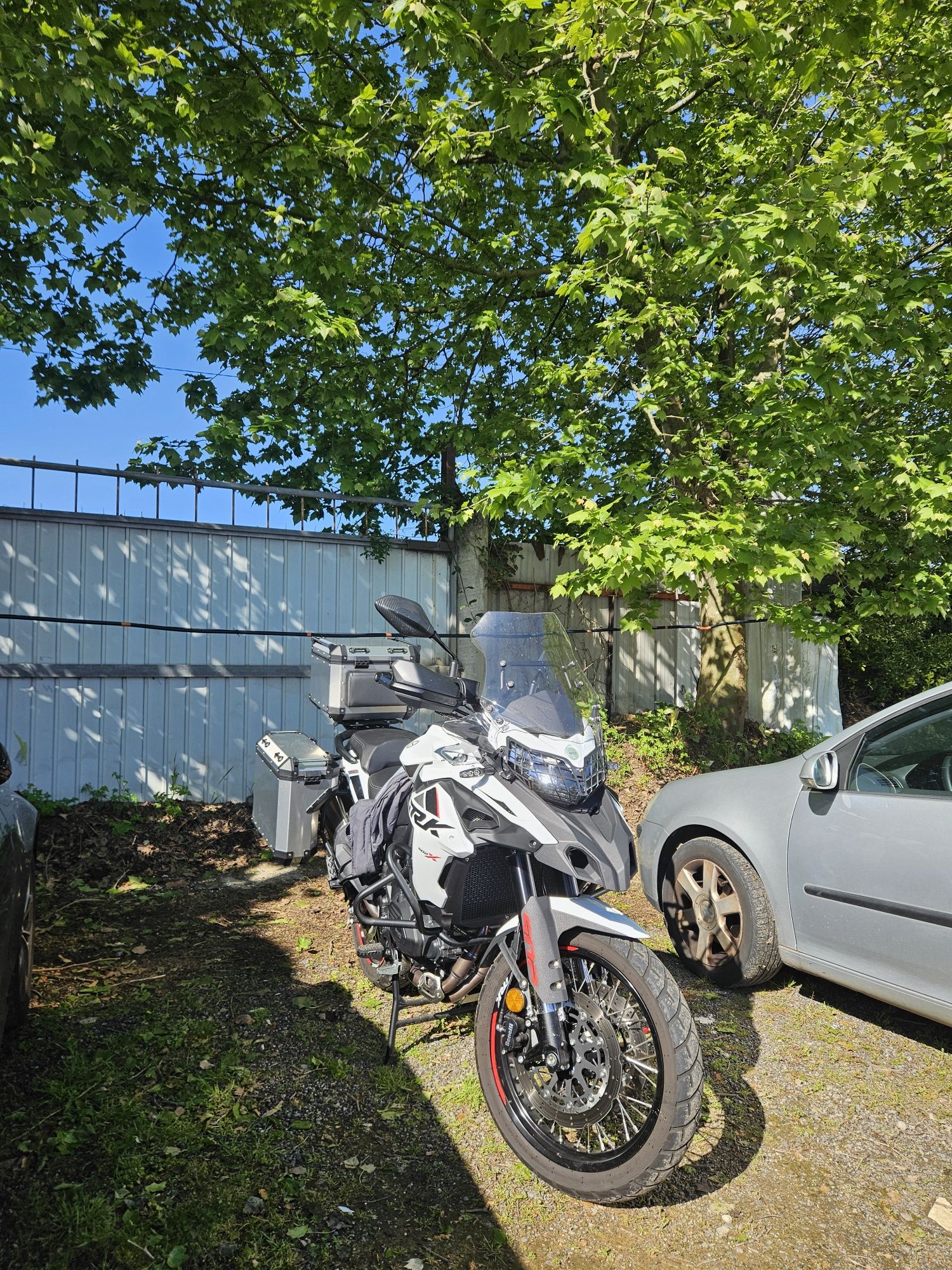 Benelli trk 502x