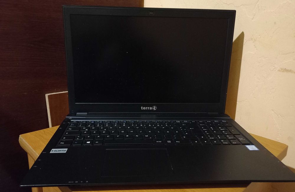 Ноутбук Terra 1515 15.6/Intel i5-7200U/12/120SSD+256SSD / Intel HD 620