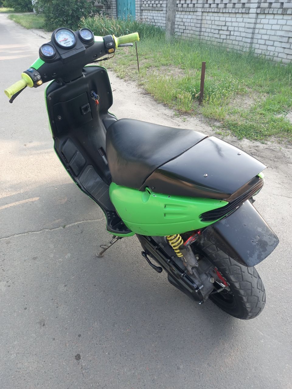 Продам мопед Malaguti f 12