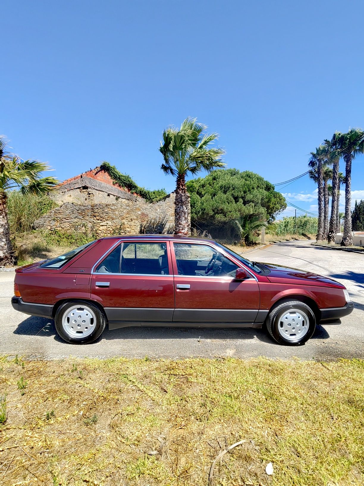 Renault 25 GTX 2.5cc