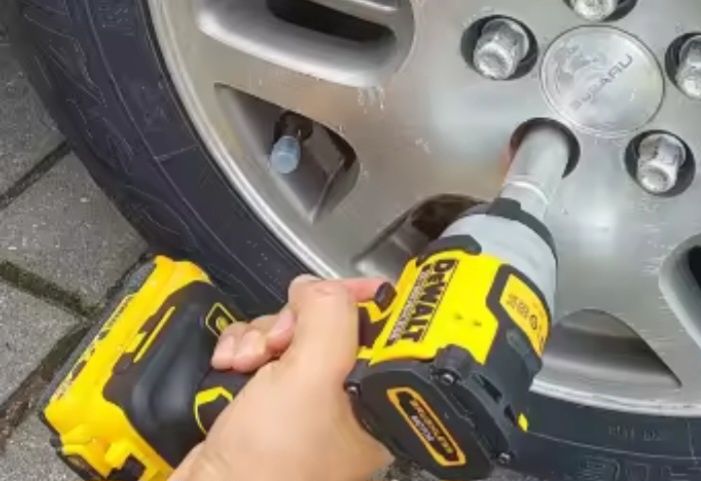DeWalt DCF922 klucz udarowy NOWE OKAZJA!