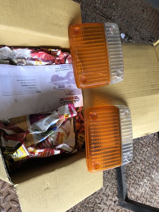 Farolins frente Toyota Landcruiser BJ40