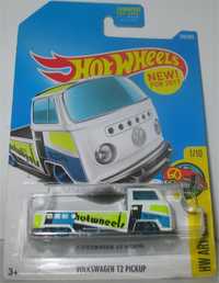 Hot Wheels - Volkswagen Kombi T2 Pickup (branca - longa - 2017)