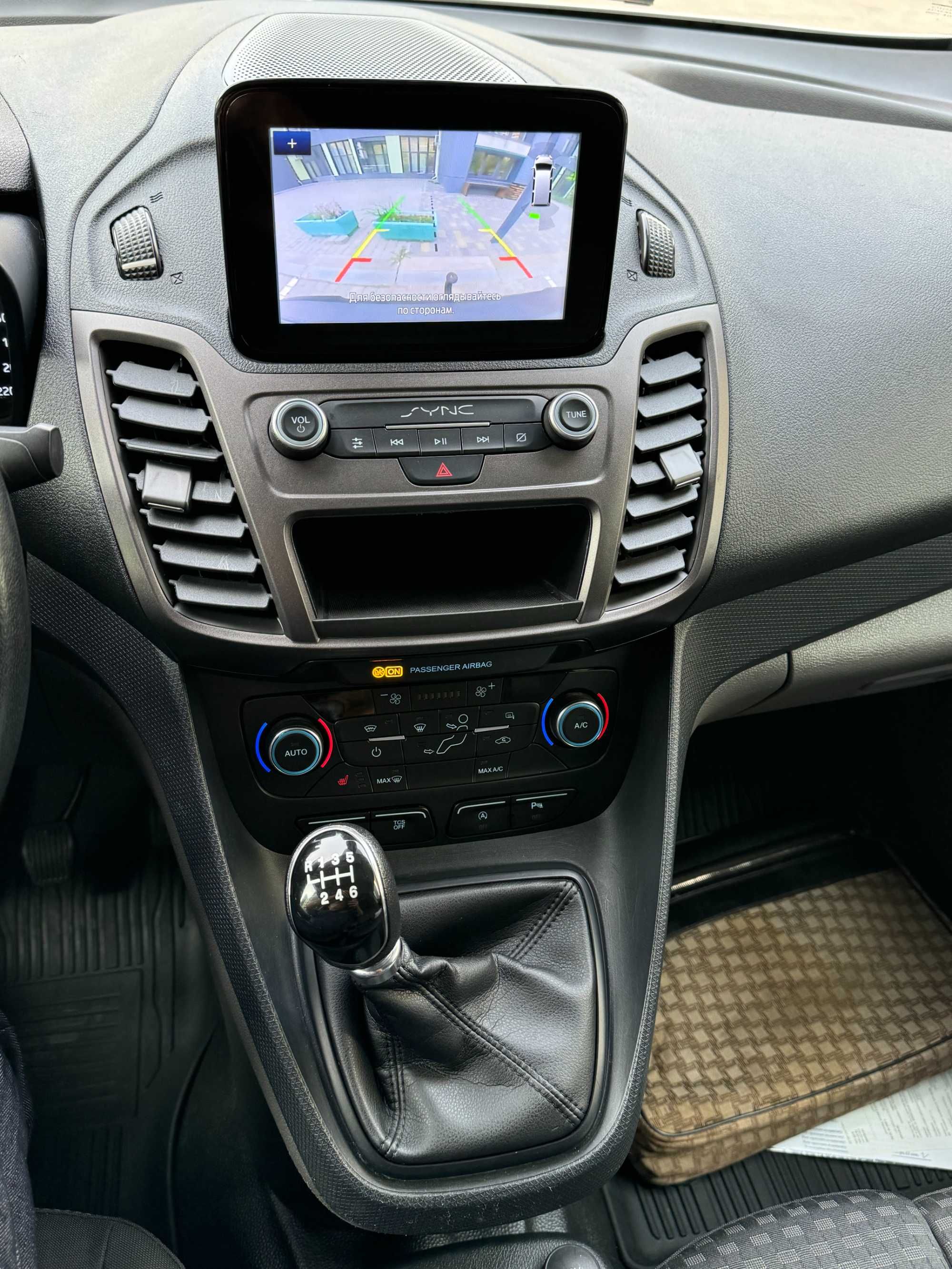 Ford Transit Connect 2021 Titanium