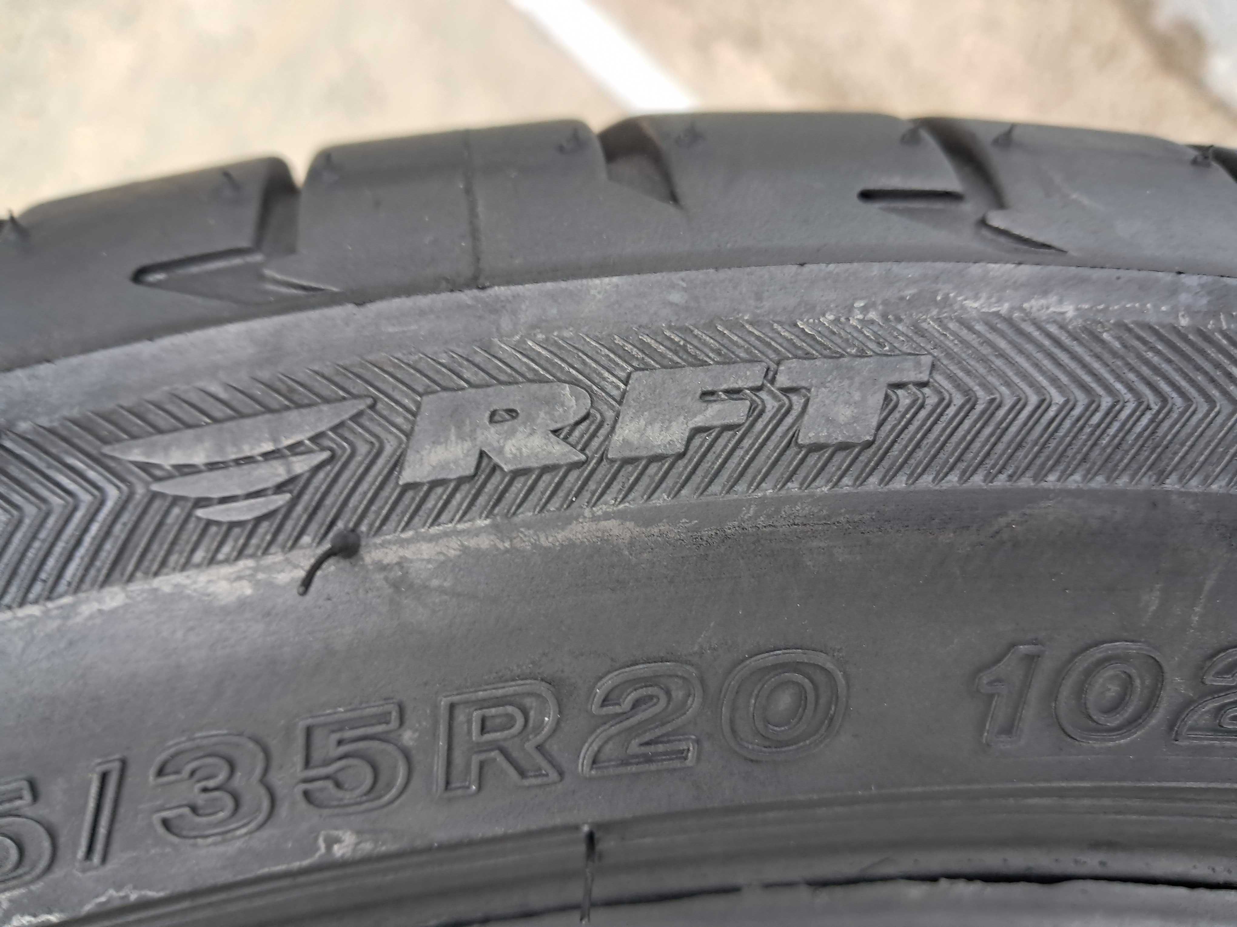 Резина літо 99% протектор Bridgestone 275/35 R20 Potenza S001 RFT