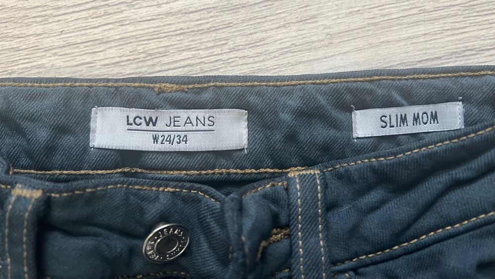 Джинси жіночі LC Waikiki slim mom push up