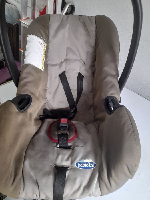 Cadeira de bebe auto