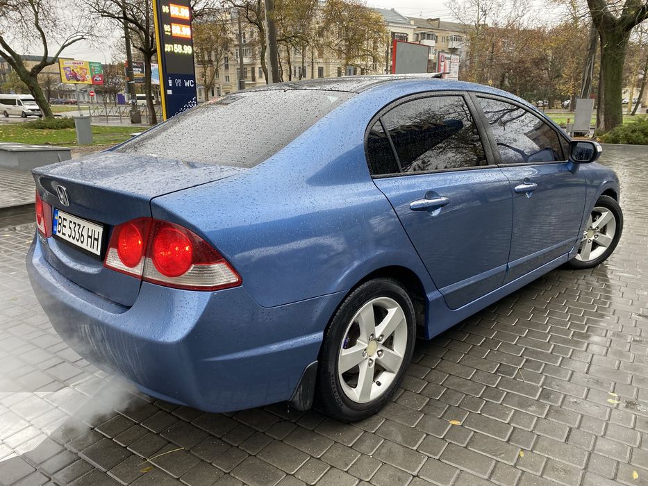 Honda Civic 1.8 Автомат