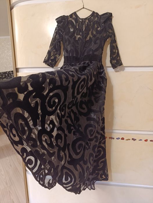 Платье вечернее  очень красивоее