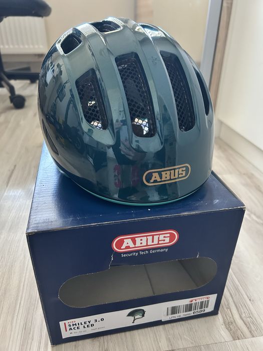 Abus kask rowerowy abus smiley 3.0 ace led royal granatowy lampka led