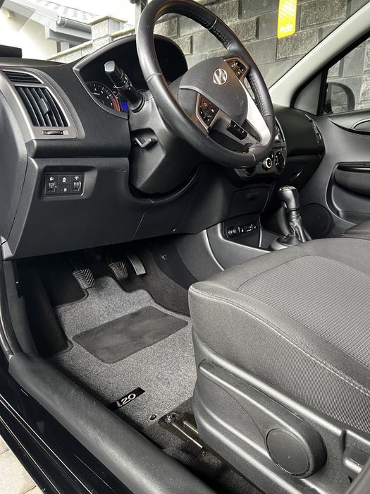 Hyundai i20 blue drive 1.4 mpi