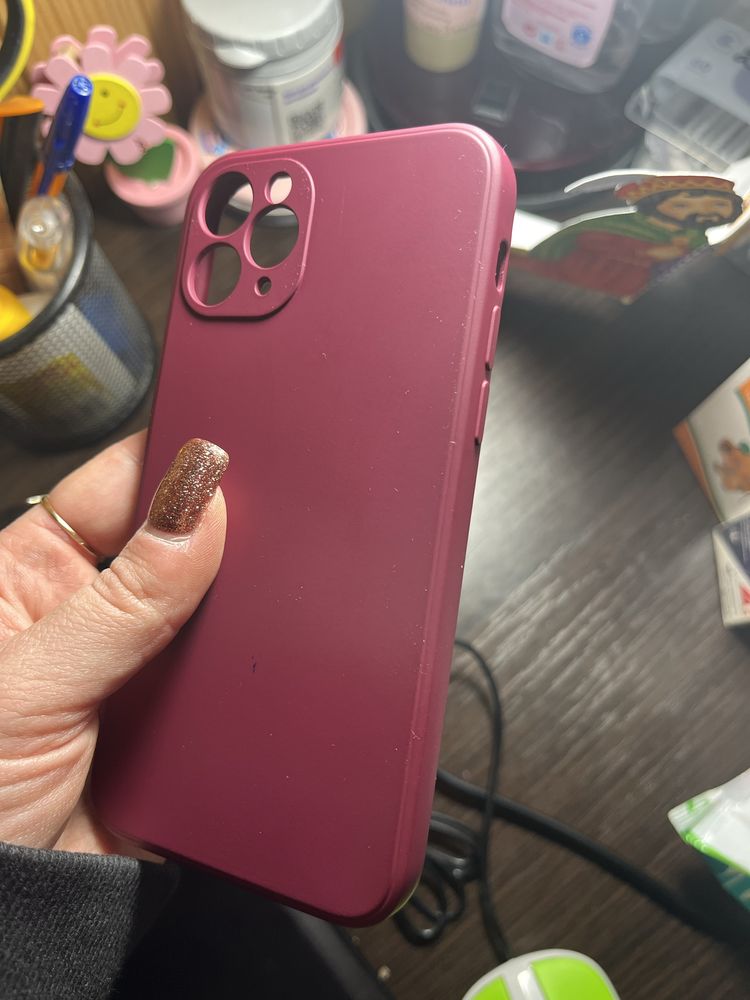 Продам чохли на IPhone 11 Pro