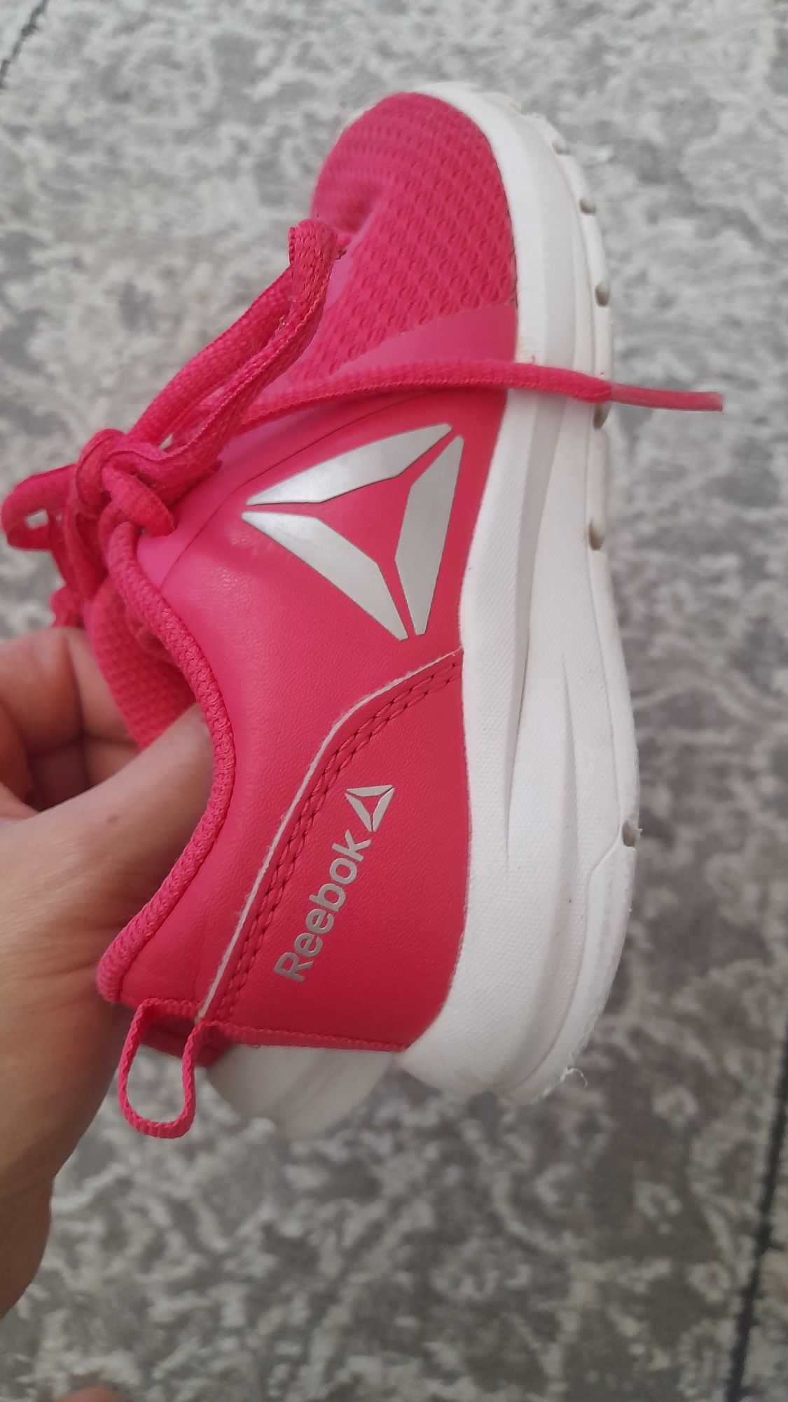 Кроссовки Reebok ОРИГІНАЛ для дівчинки девочки літні Кросівки розовие