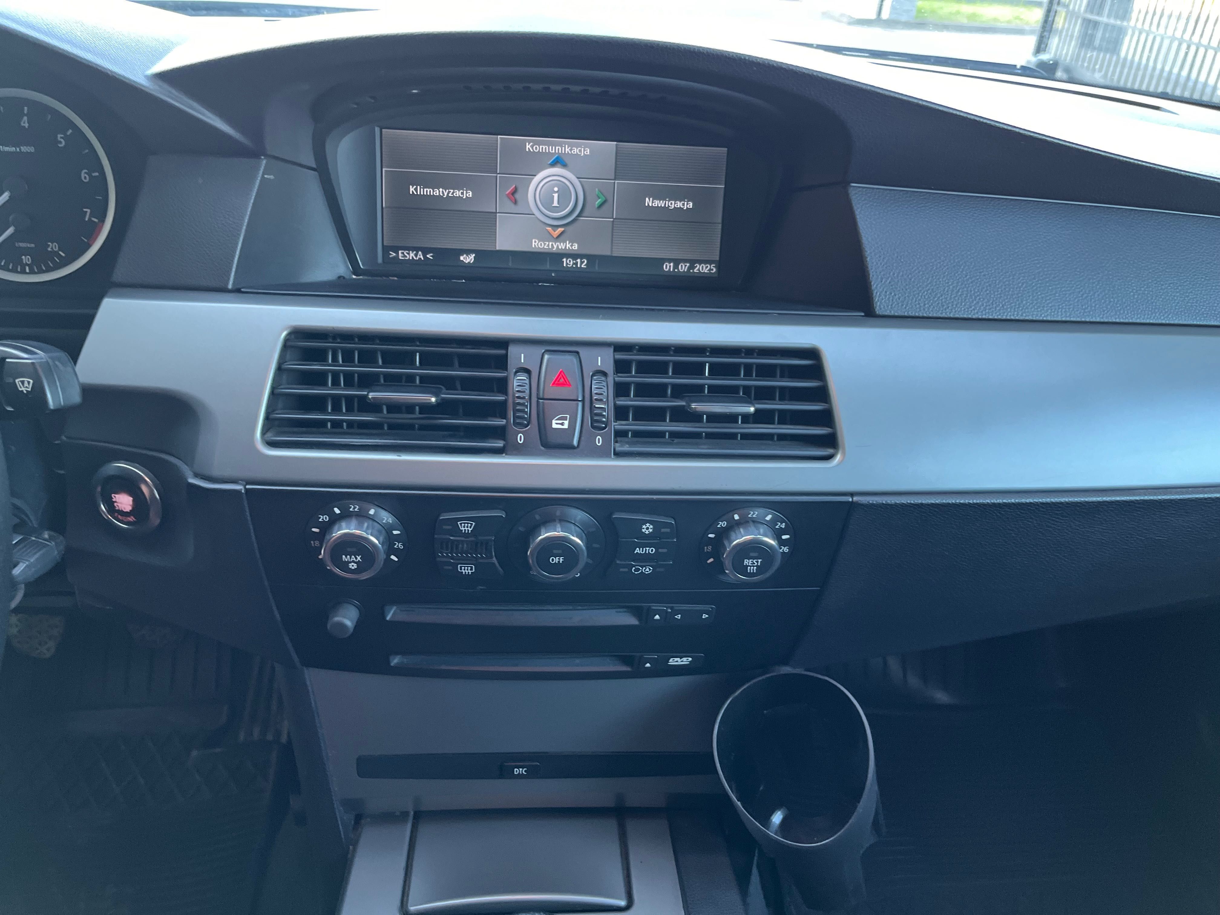 BMW 525i E60 2.5 benzyna + LPG !!! 2006 rok !!! Sedan !!!