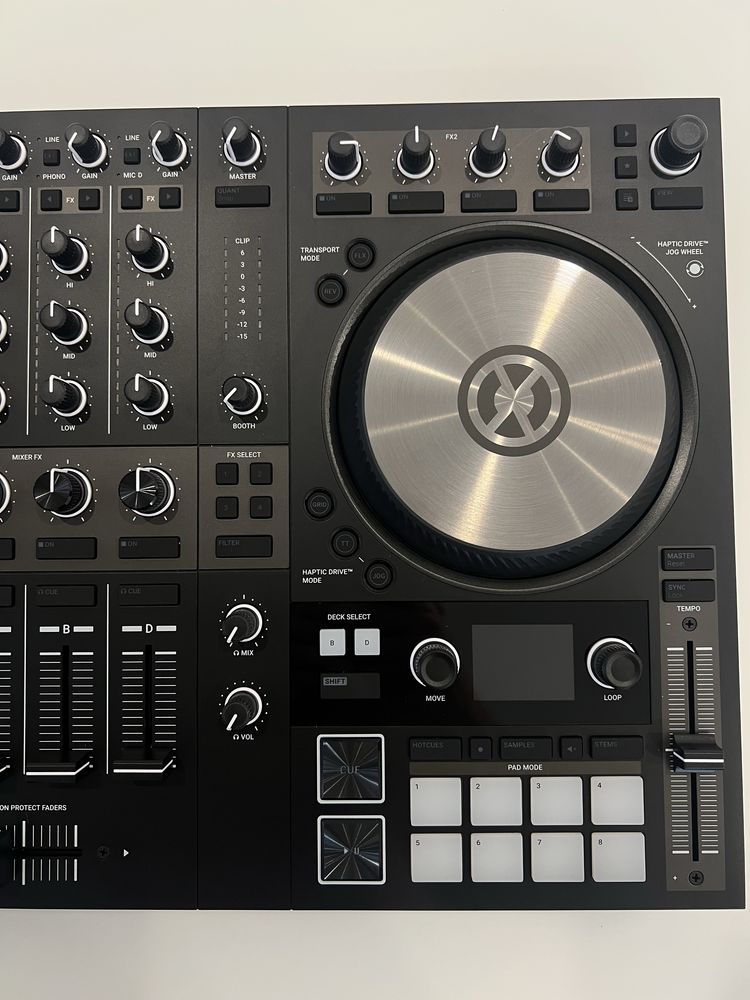 Native Instruments Traktor Kontrol S4 MK3