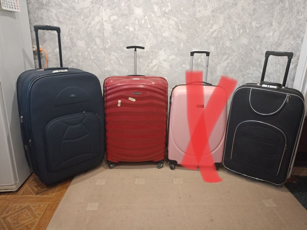 Чемоданы на колесах в наличии