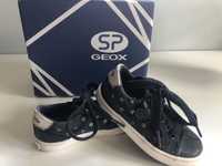 Sneakersy GEOX 24