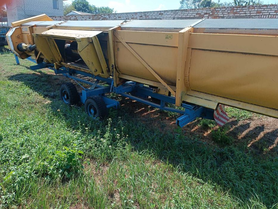 Жниварка нерядна Zaffrani 740 N прямого зрізу для збирання соняшника