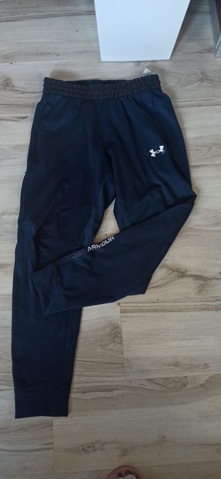 Spodnie dresowe dresy Under Armour S