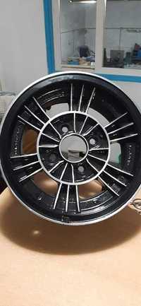 Jantes Enkei Mag Racing - 6"x13 - JDM Datsun. Raras.