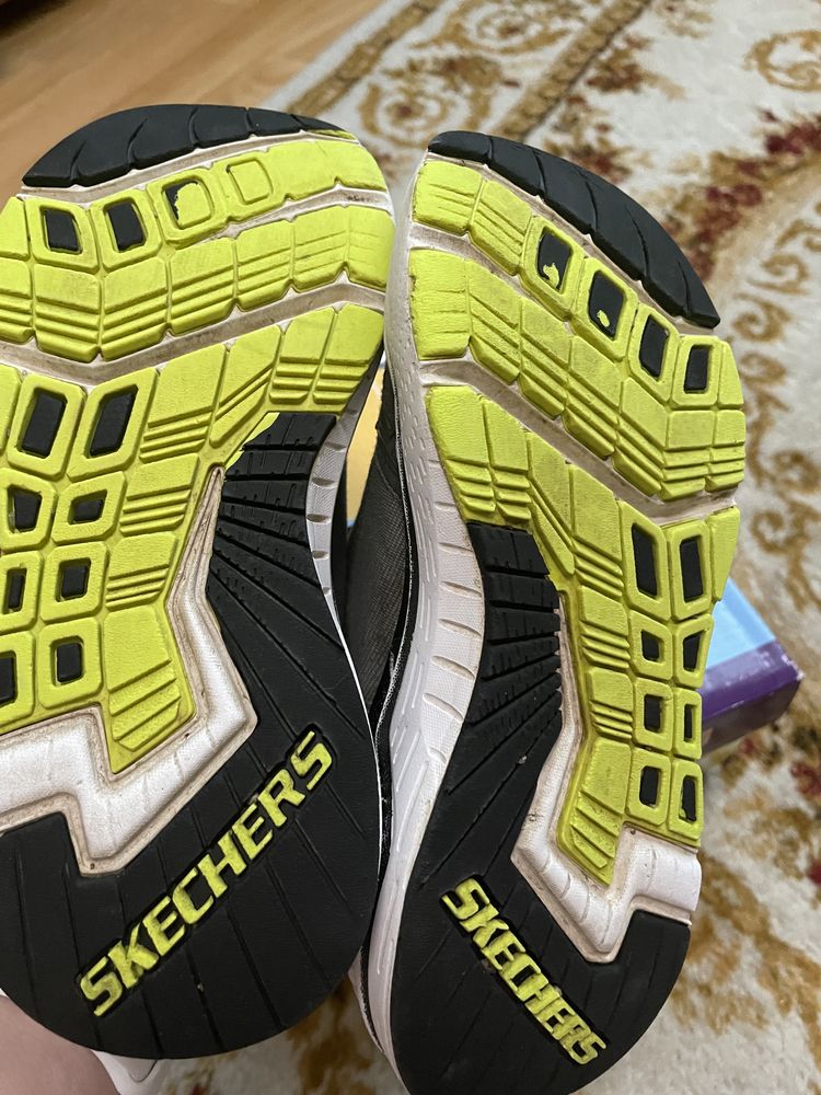 skechers кроссовки