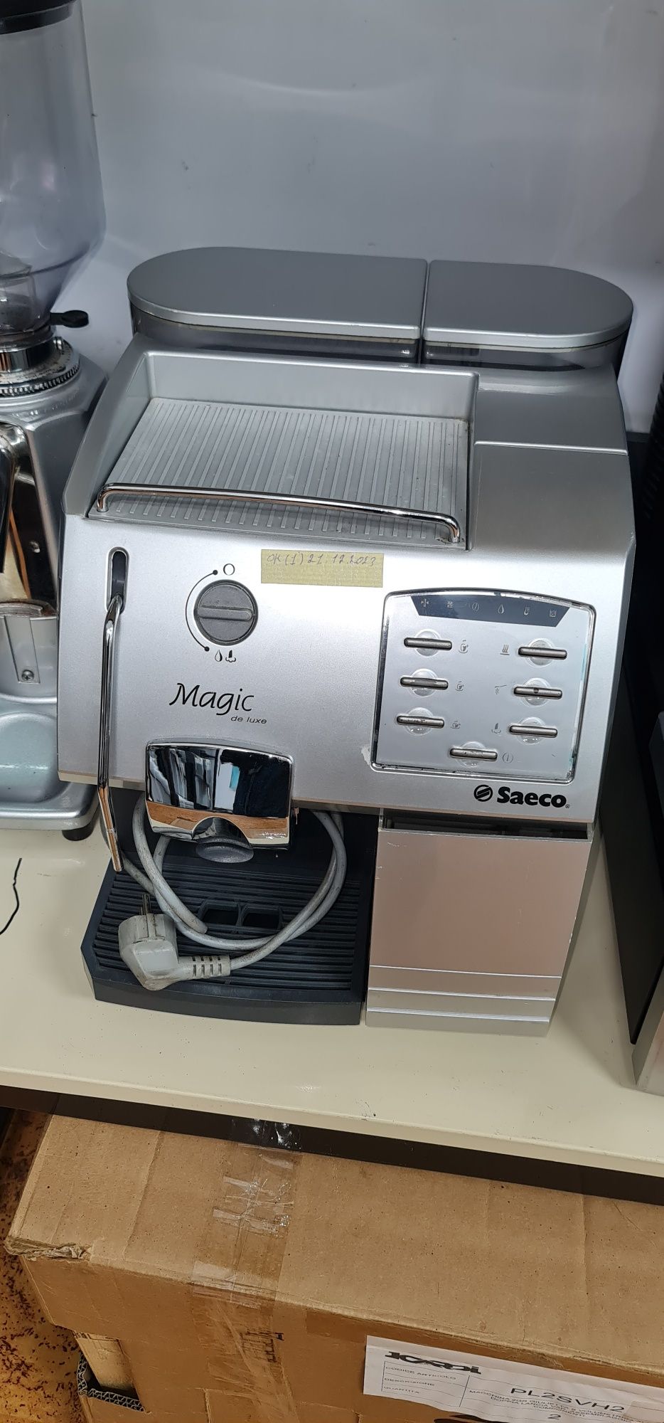 АКЦИЯ Saeco magic deluxe 3000грн