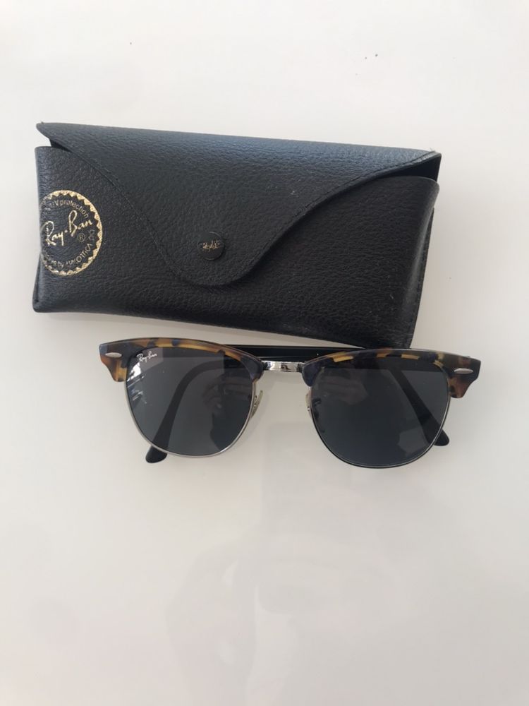 Óculos de sol Ray-ban clubmaster (um clássico)