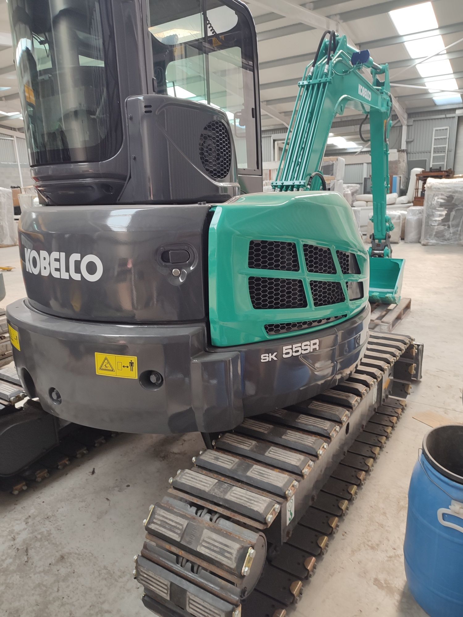 MINI Escavadora Kobelco