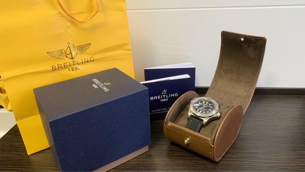 Breitling годинник