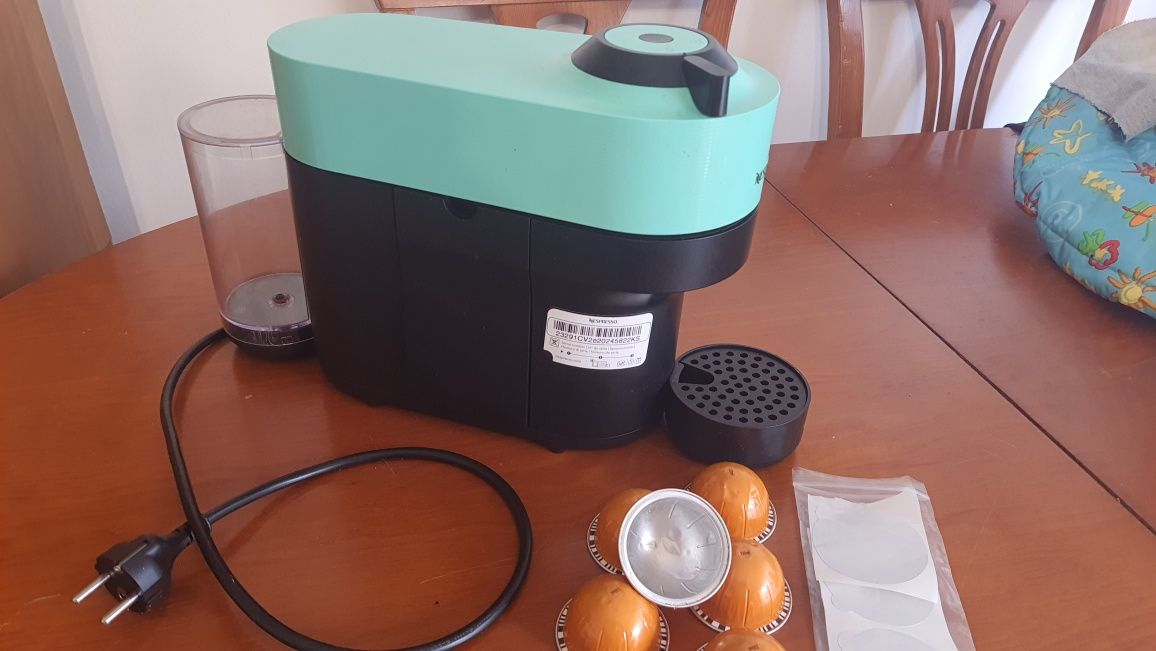 Máquina de Café KRUPS Nespresso Vertuo Pop XN9204 Menta