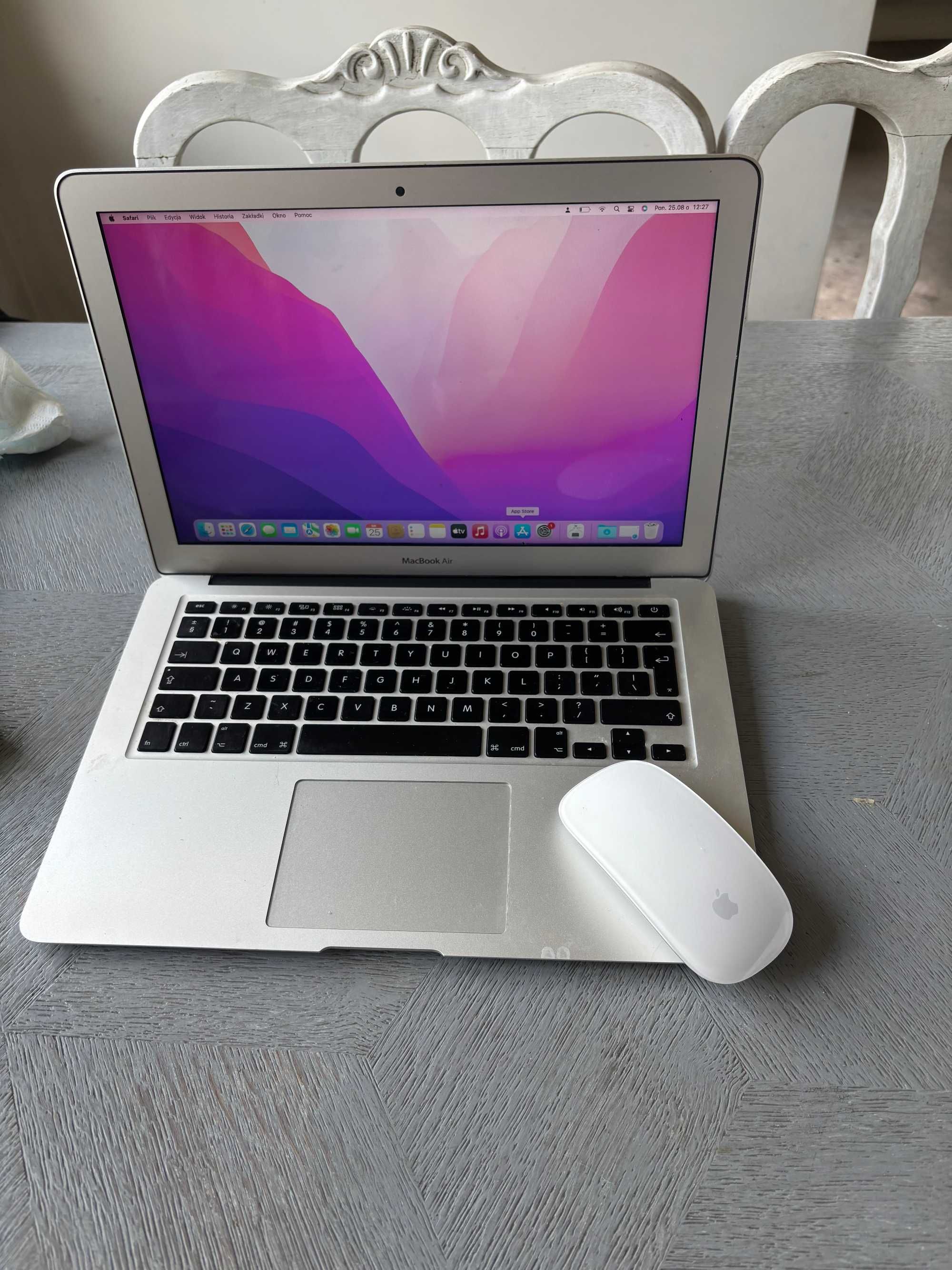 MacBook Air 13 inch 2020 rok 8GB/128GB + Myszka Apple